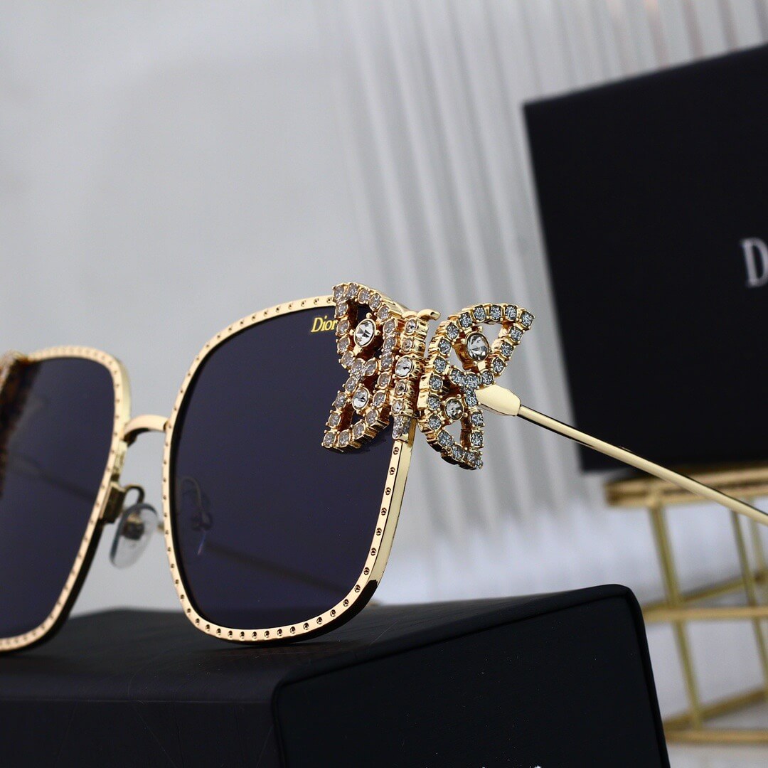 Catwalk Metal Butterfly Sunglasses