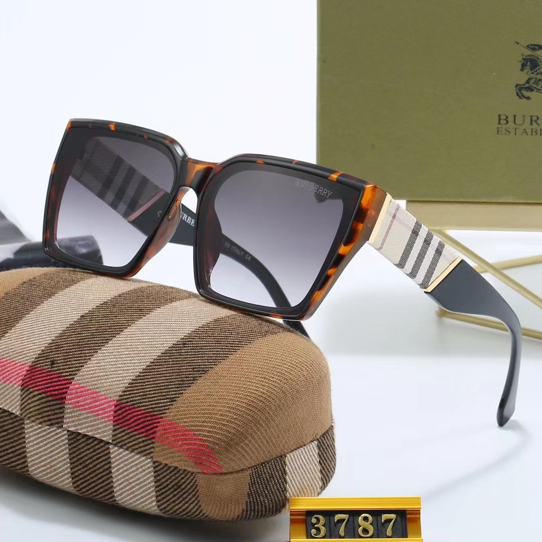 Classic Checkered Square Sunglasses