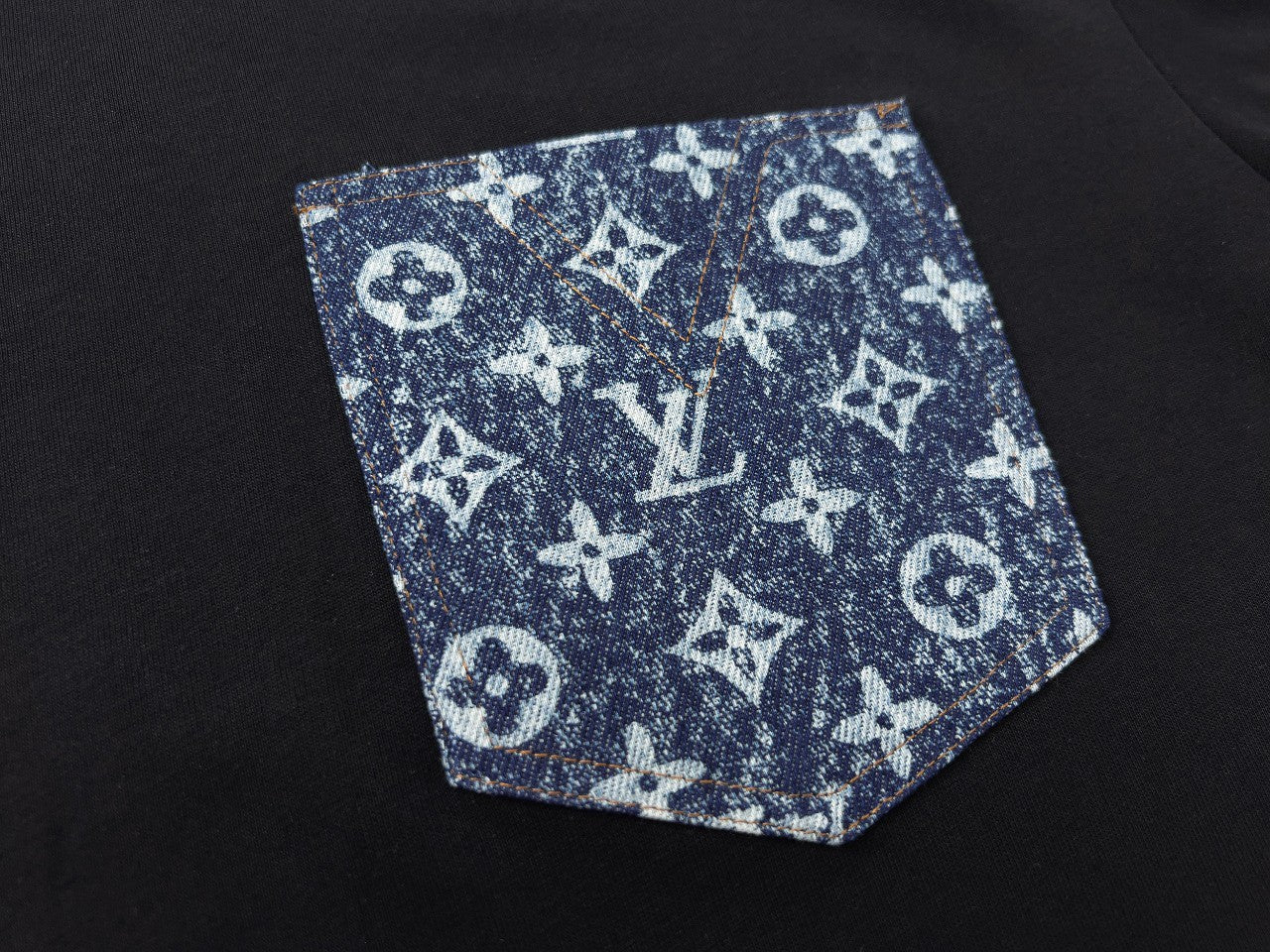 Blue Pockets T Shirt