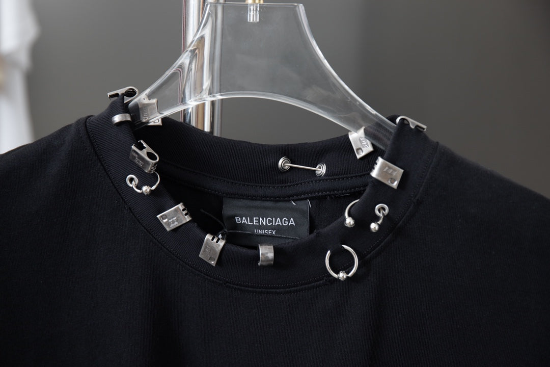 Neck accessories design T Shirt